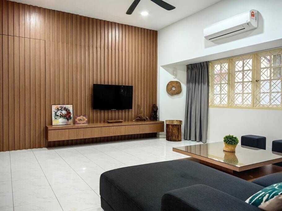 Klebang Spacious Comfy Bangalow Villa Kelebang Besar Exterior photo